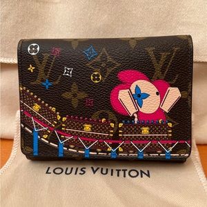LOUIS VUITTON Wallet Vivienne Portefeuille Victorine M69751 NEW w Tags